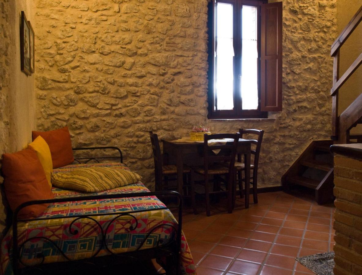 La Casa Sù Le Dimore Del Borgo Santo Stefano Di Sessanio Esterno foto